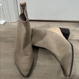 Everlane The Boss ReKnit‎ Boots Color Sand Size 7.5